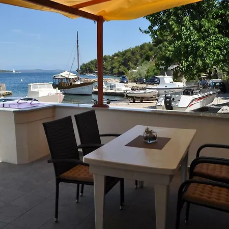Bay Sascica Apartment Sali